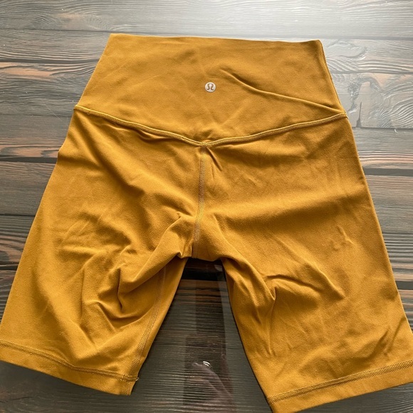 lululemon athletica Pants - lululemon athletica Women's Golden align Shorts